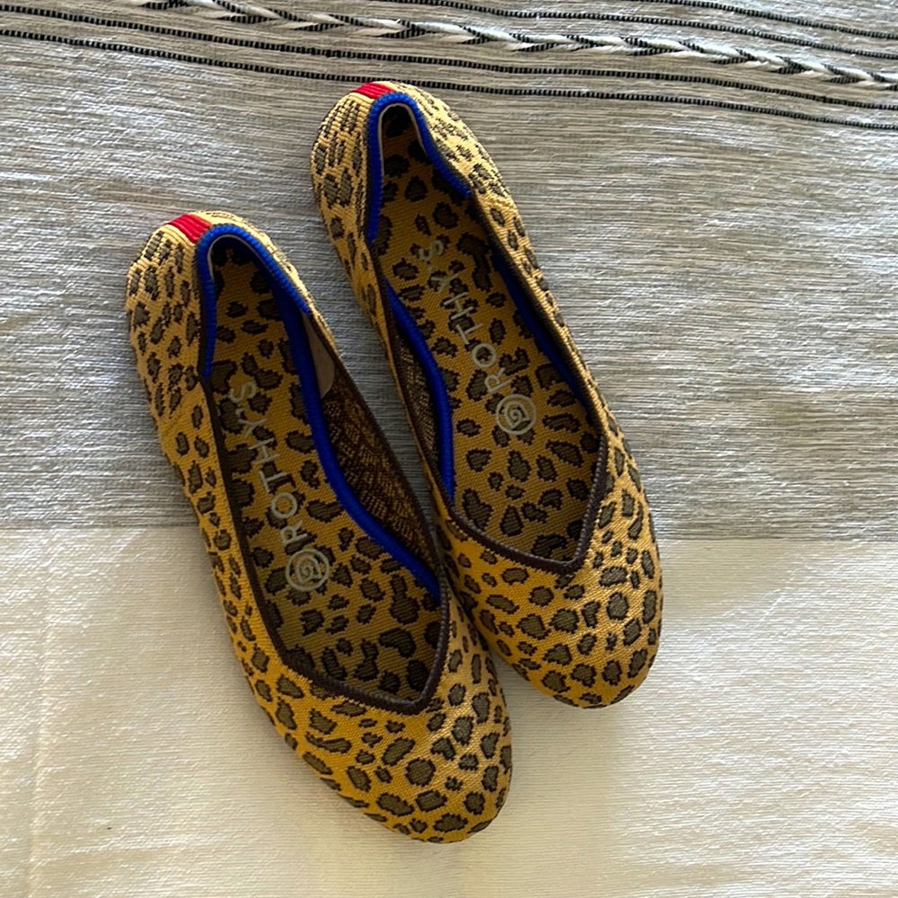 Rothy’s The Flat Cheetah Print Size 6 Like New!